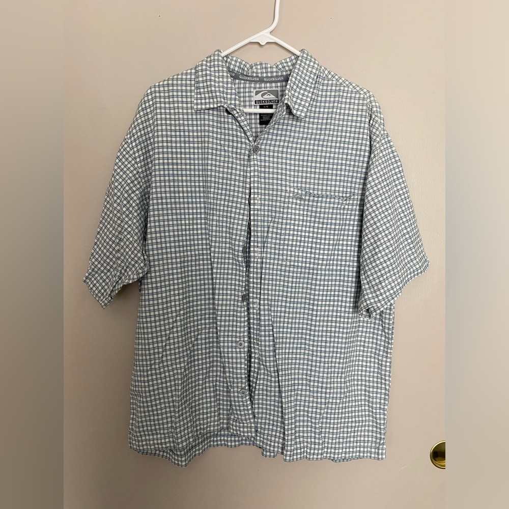 Quicksilver button up size large